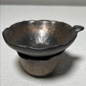 Asian Artist Handmade Tea Cup Brown with Gold Speckles w/Strainer NEW